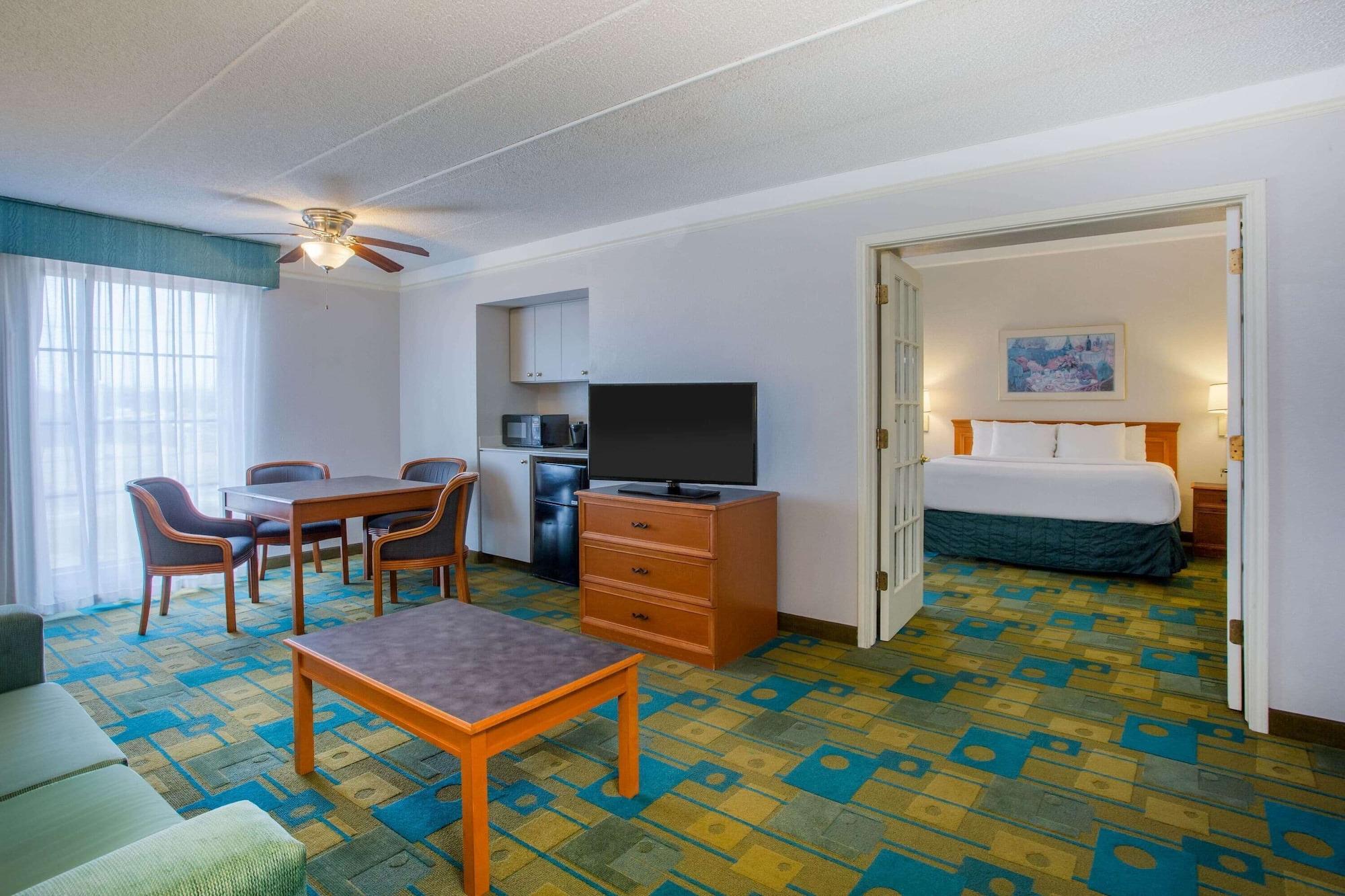 La Quinta Inn By Wyndham Norfolk Virginia Beach Exteriér fotografie