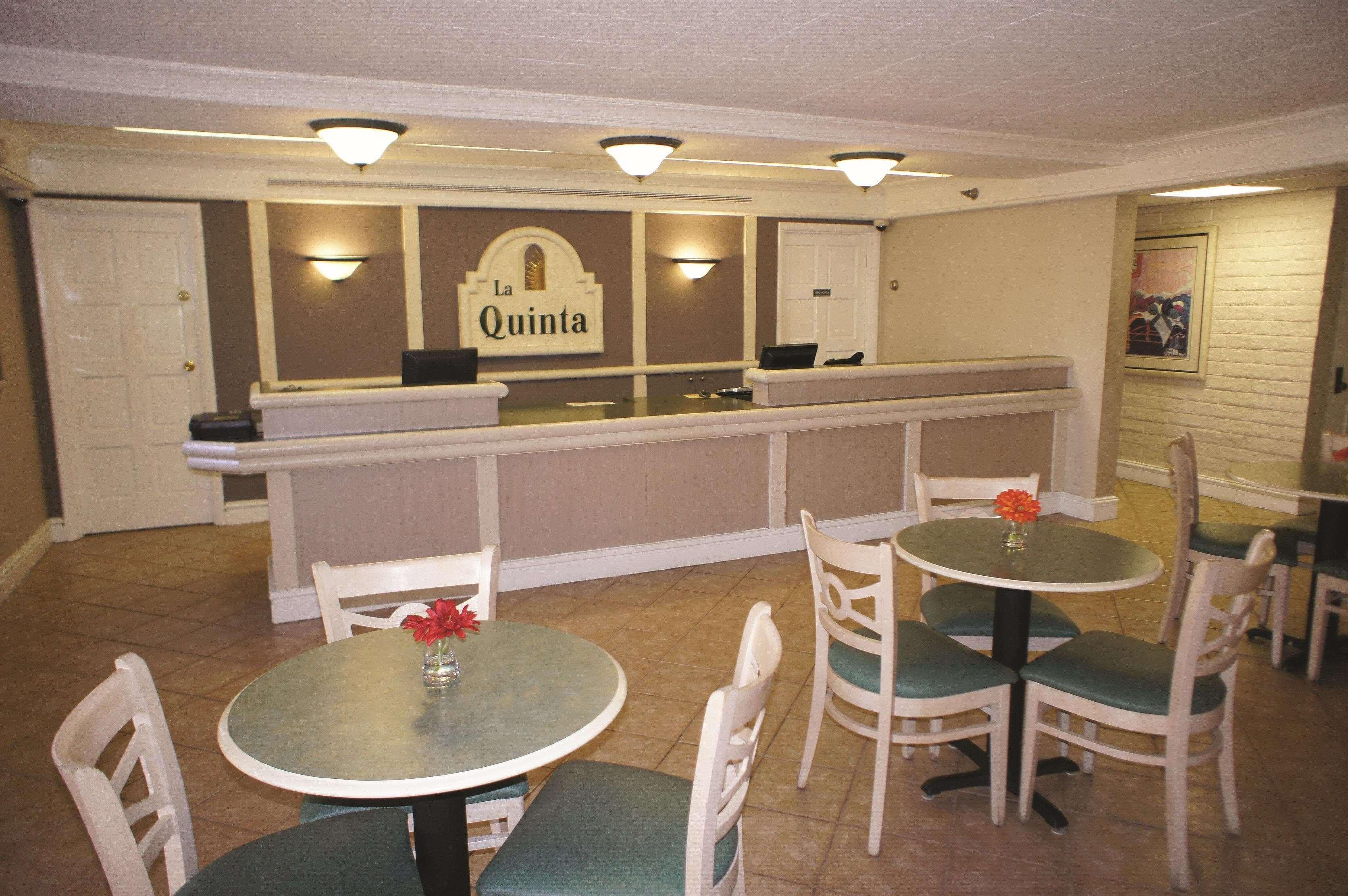 La Quinta Inn By Wyndham Norfolk Virginia Beach Exteriér fotografie